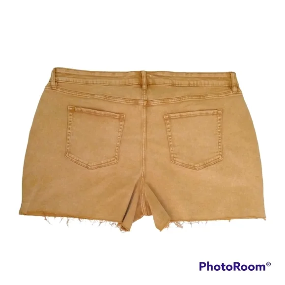 🍊 Ava & Viv Women's Raw Hem Mid Rise Midi Jean Shorts. NWOT Size 16W - Picture 3 of 11